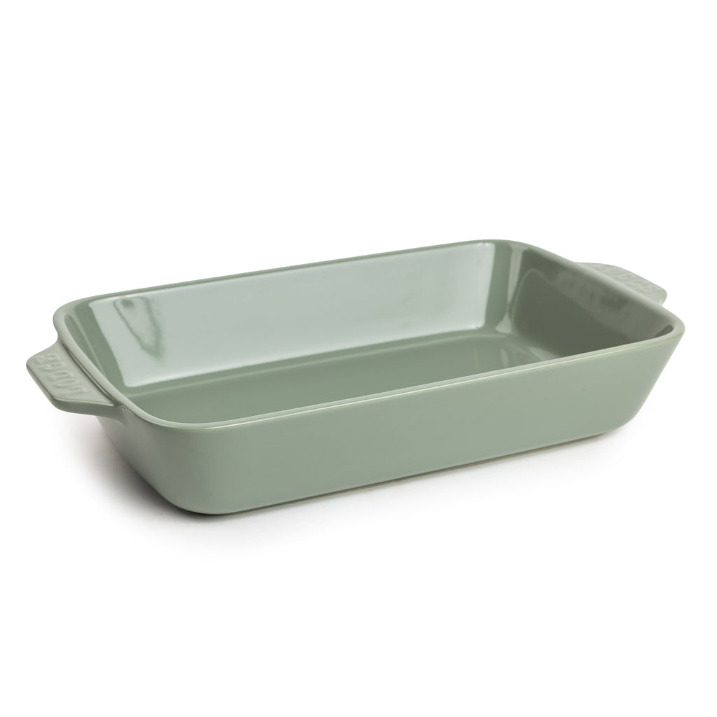 Large Stoneware Casserole Dish. 13 x 9 Inch