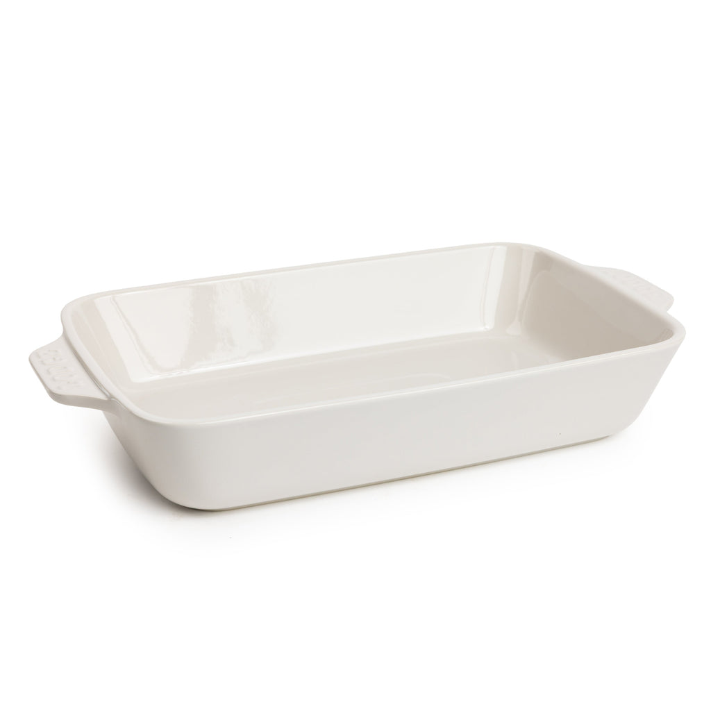 Large Stoneware Casserole Dish. 13 x 9 Inch