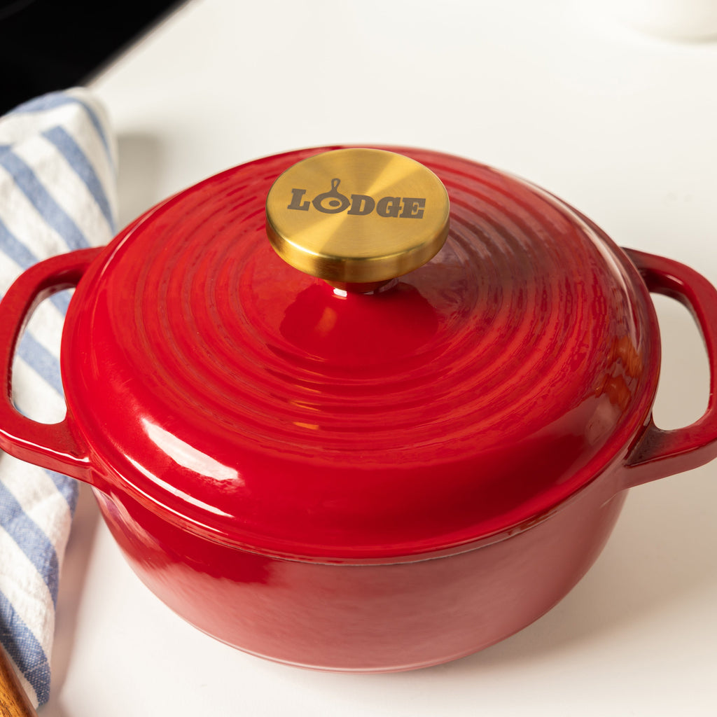 1.5 Quart Essential Enamel Dutch Oven