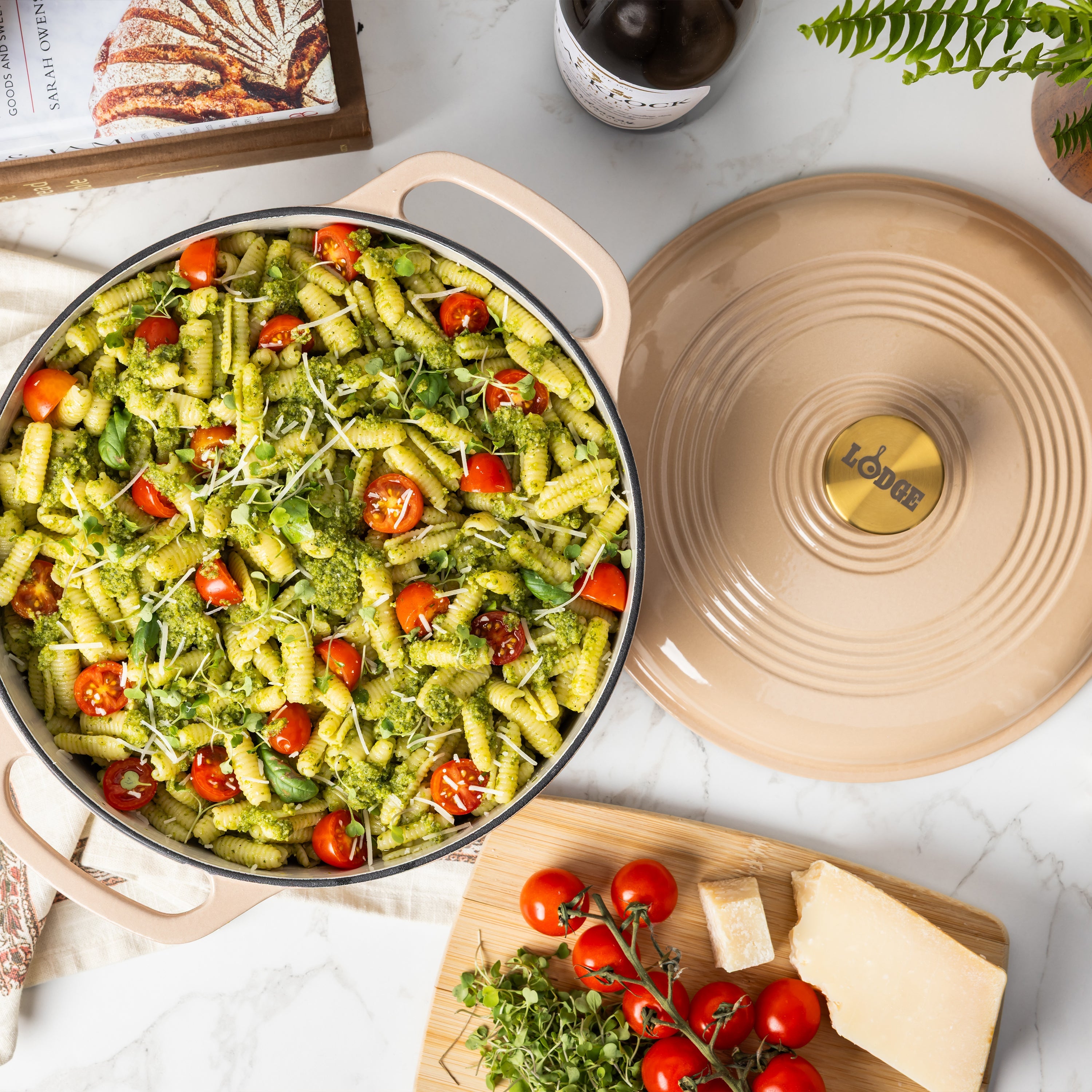 6 Quart Essential Enamel Dutch Oven
