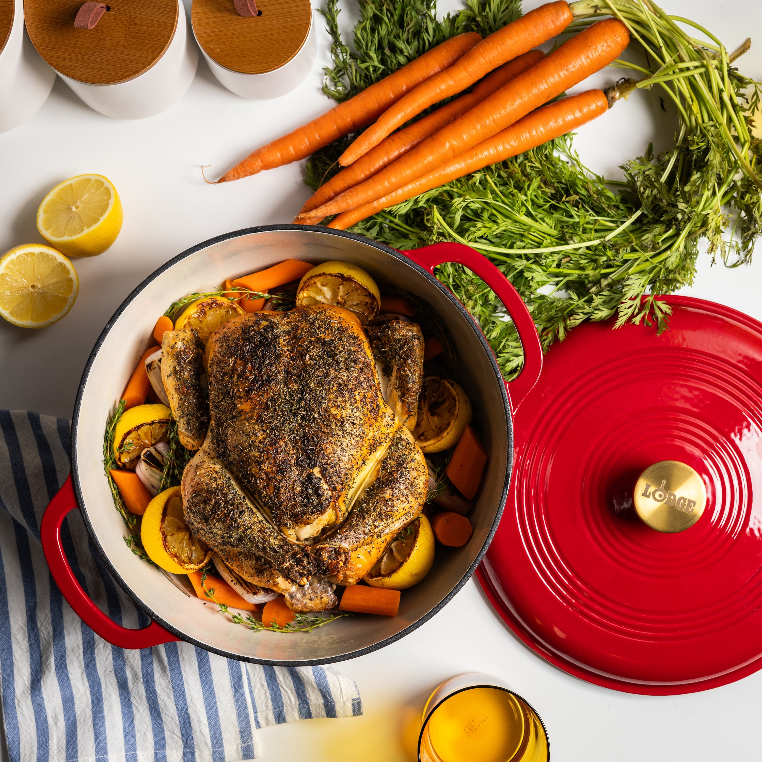 7.5 Quart Essential Enamel Dutch Oven