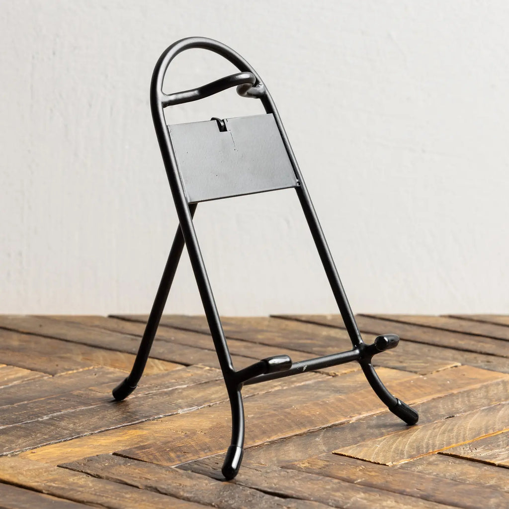 Skillet Display Stand